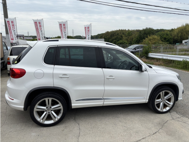 TIGUAN-5