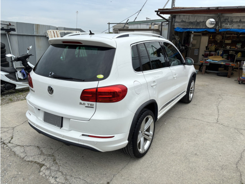 TIGUAN-11