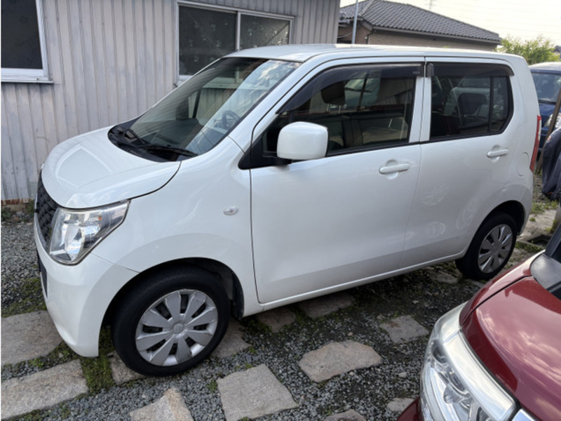 WAGON R