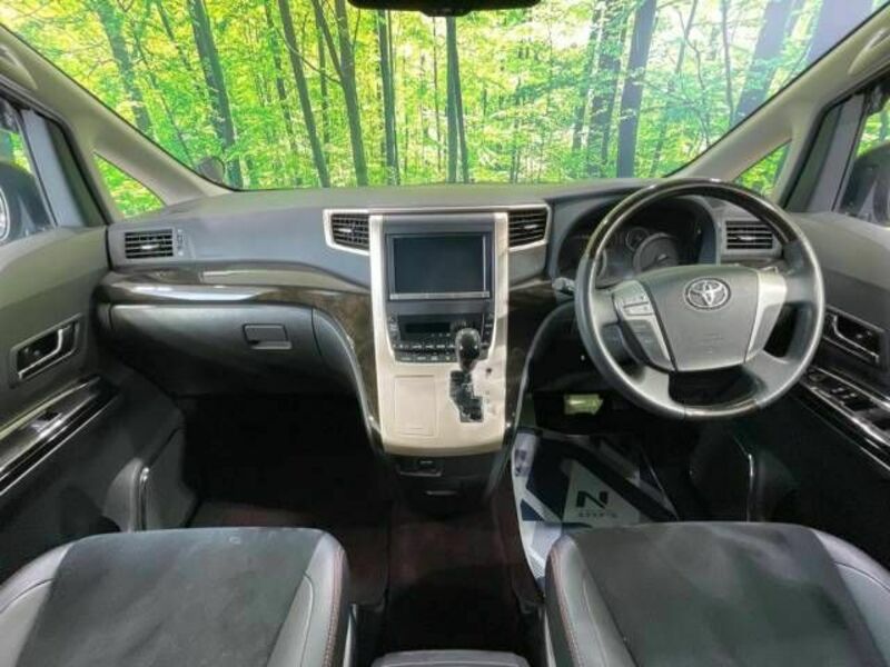 VELLFIRE-1