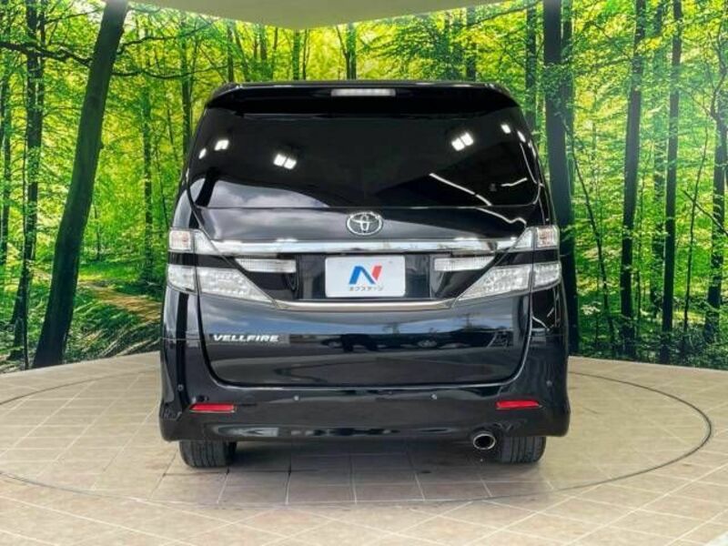 VELLFIRE-14