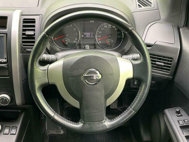 X-TRAIL-11