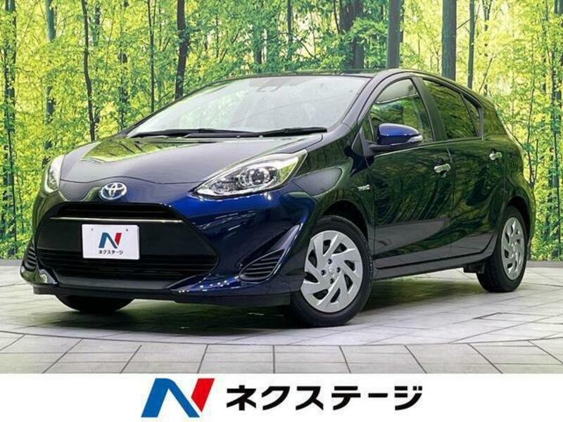 TOYOTA　AQUA
