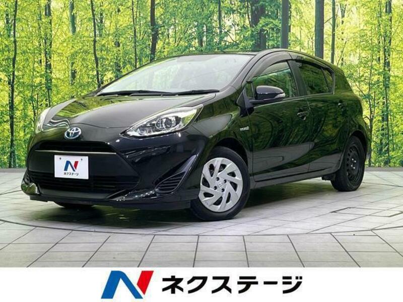TOYOTA　AQUA