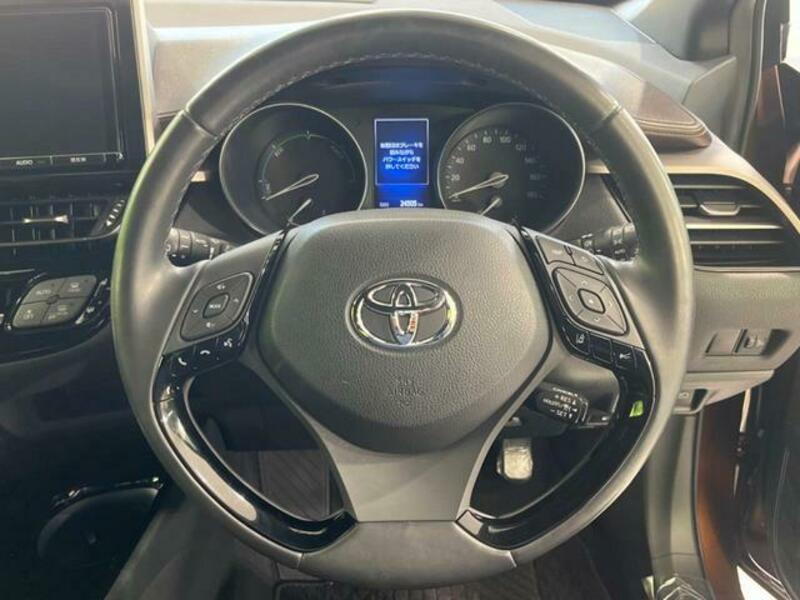 C-HR-10