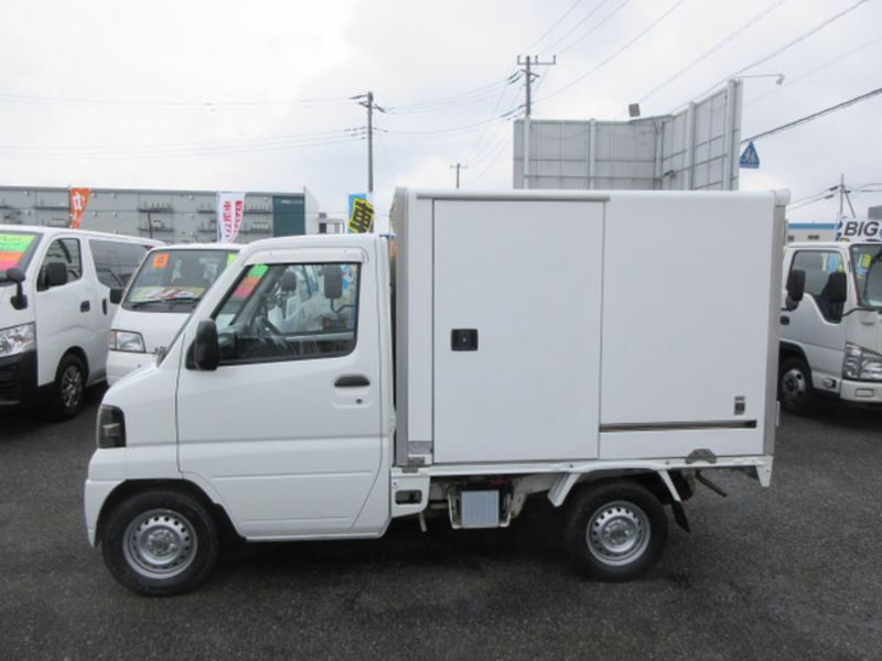 MINICAB TRUCK