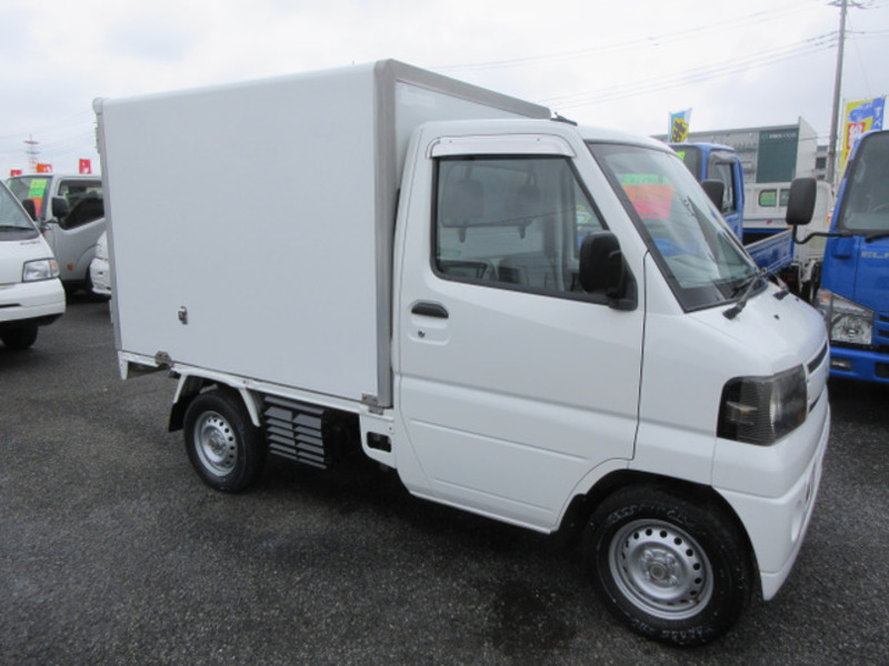MINICAB TRUCK
