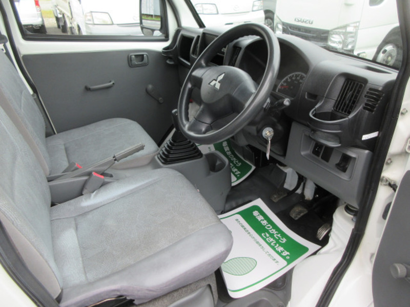 MINICAB TRUCK