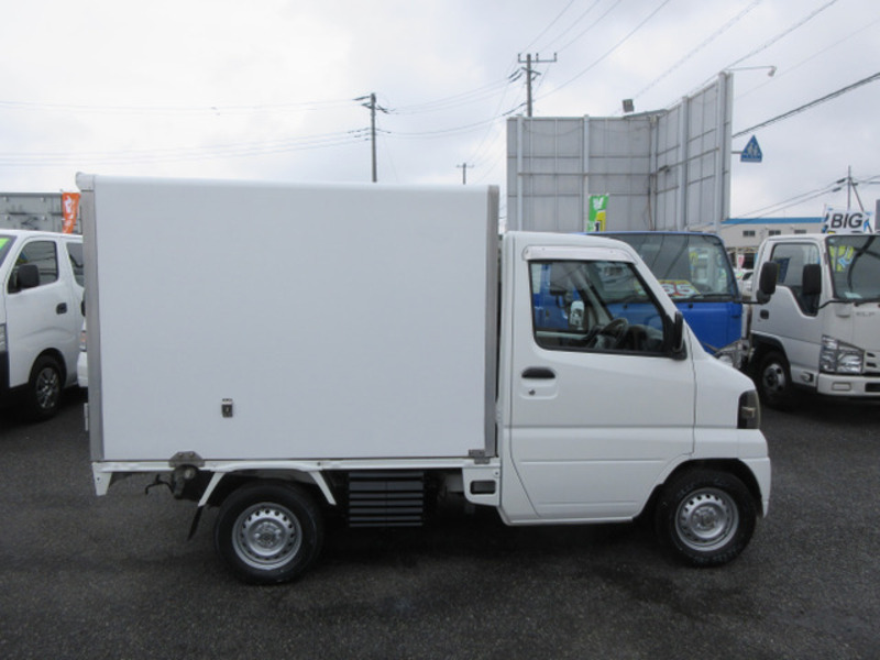 MINICAB TRUCK