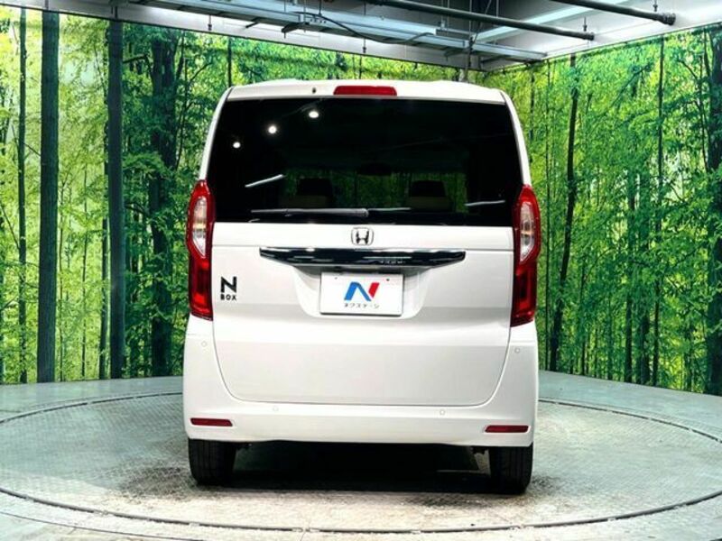 N BOX