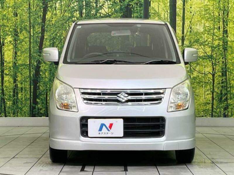 WAGON R-12