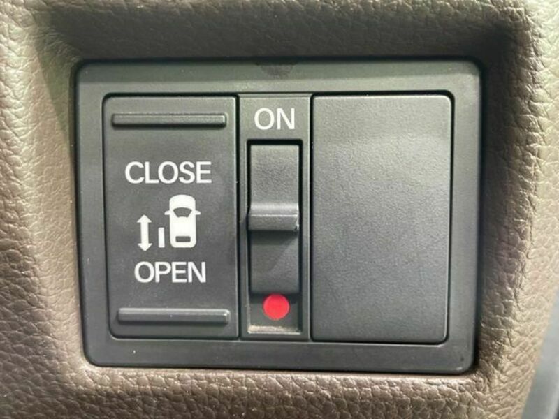 N BOX-8