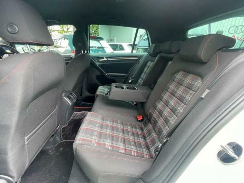 GOLF GTI-6