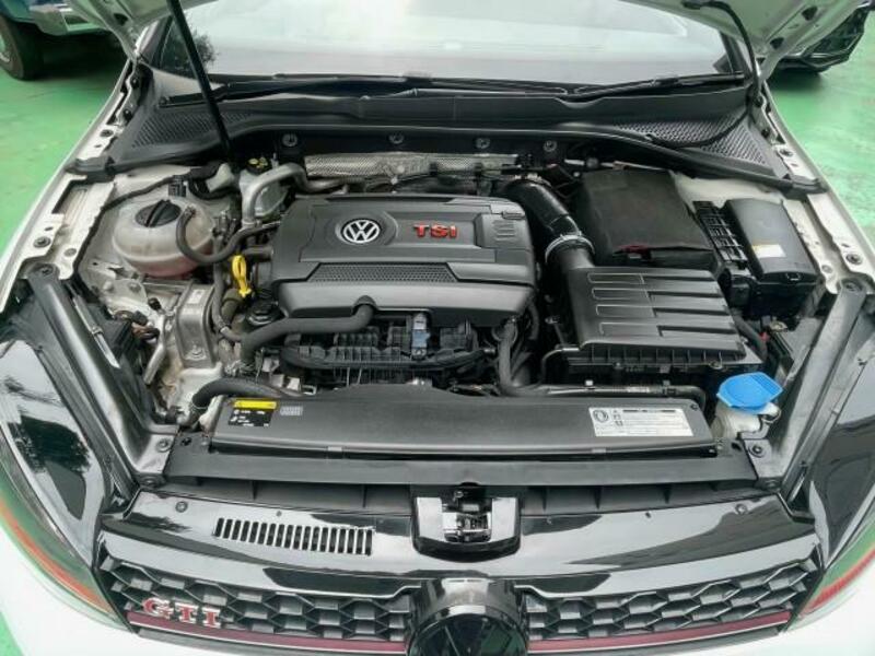 GOLF GTI-7