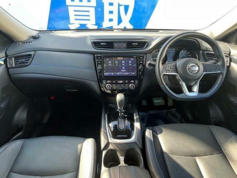 X-TRAIL-2