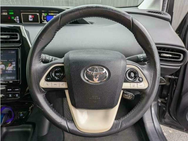 PRIUS-16