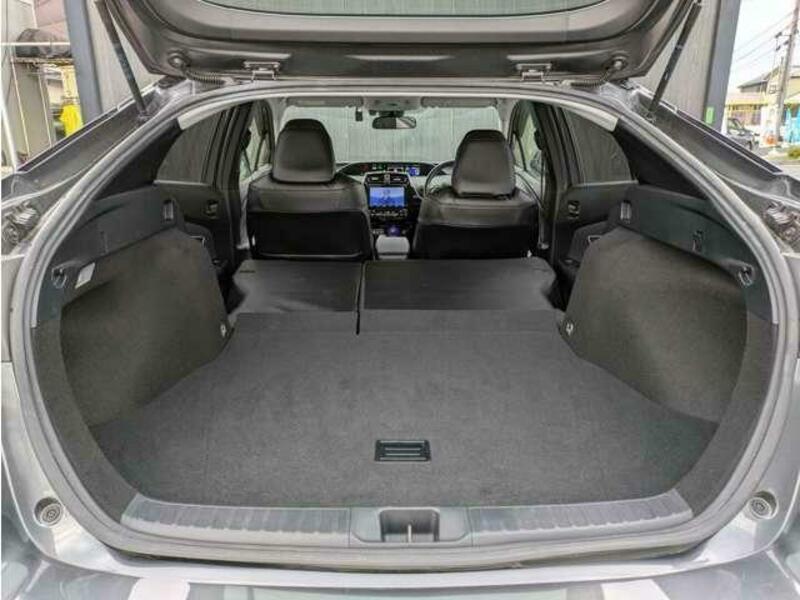 PRIUS-14