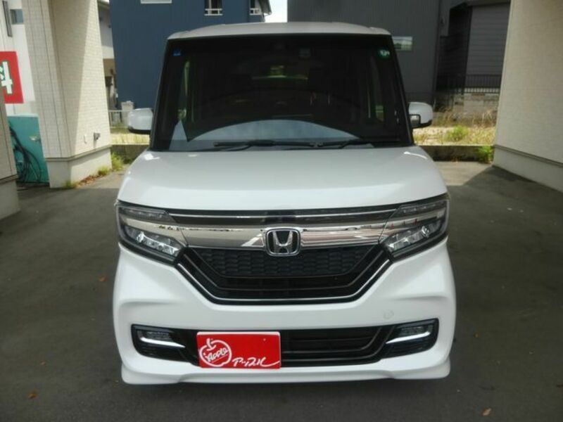 N BOX CUSTOM-3