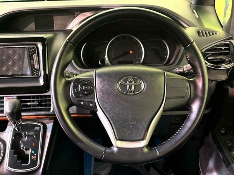 VOXY-11