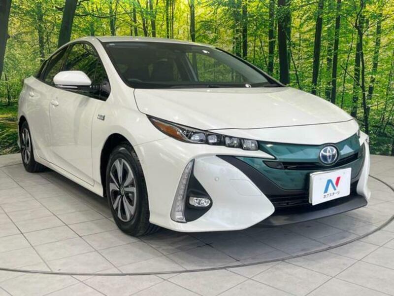 PRIUS PHV-16