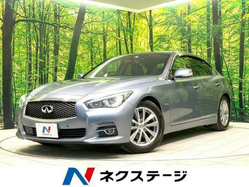 NISSAN SKYLINE