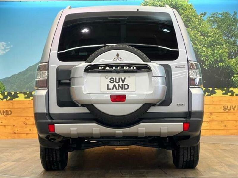 PAJERO