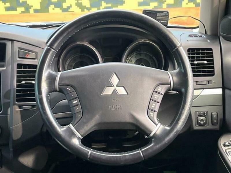 PAJERO