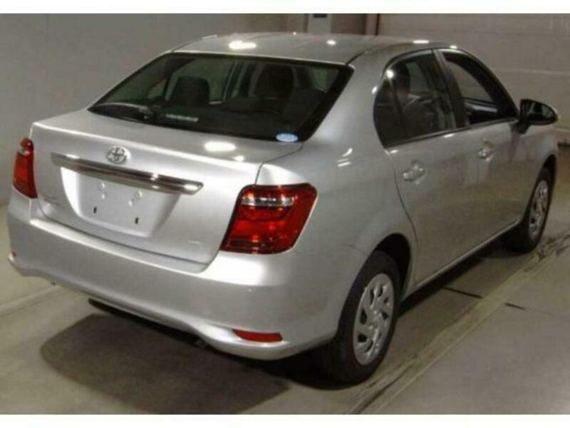 COROLLA AXIO