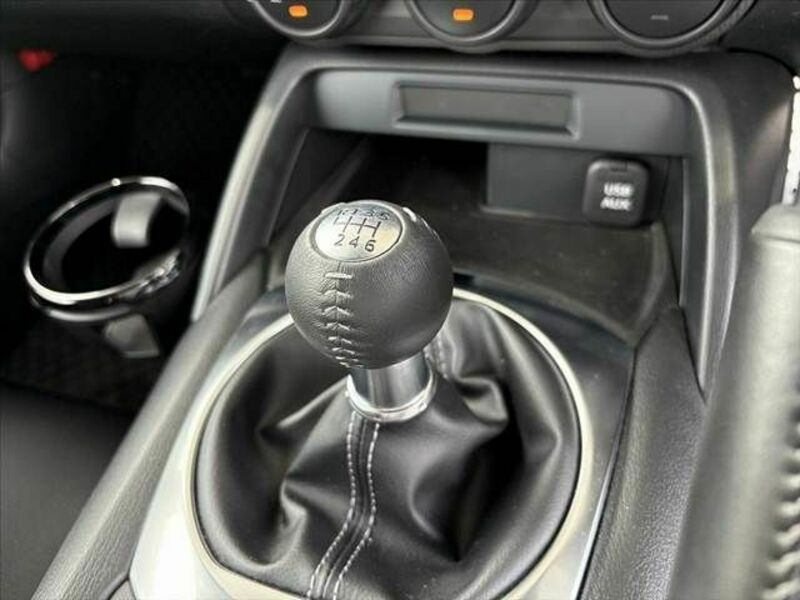 ROADSTER