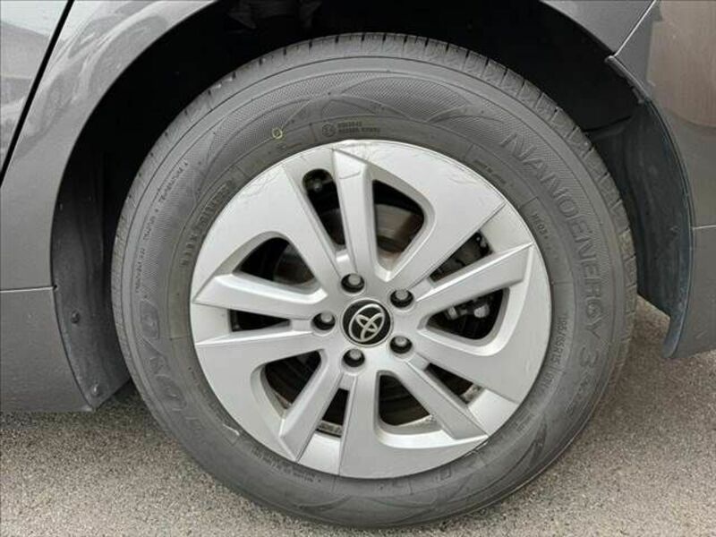 PRIUS-26