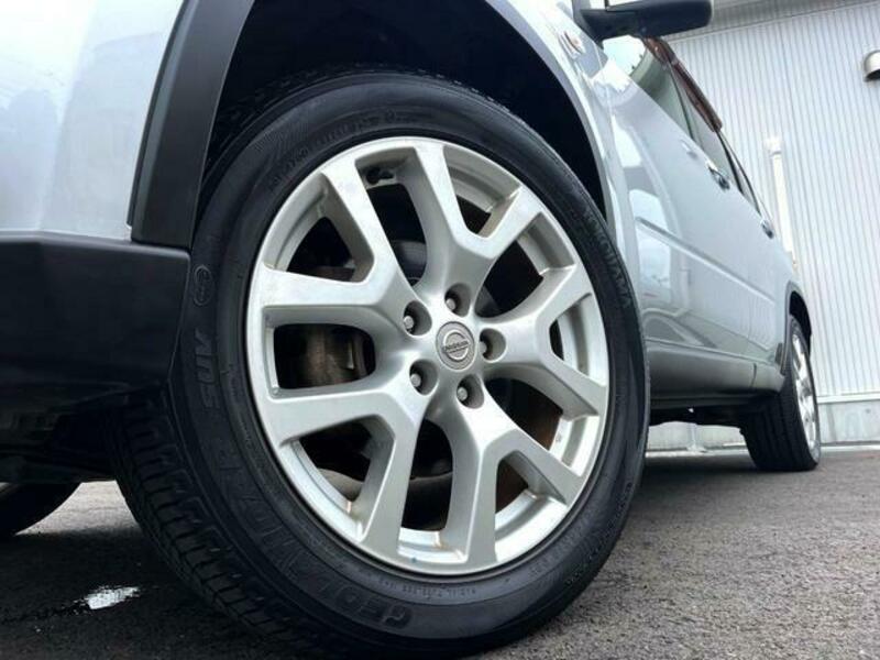 X-TRAIL-13