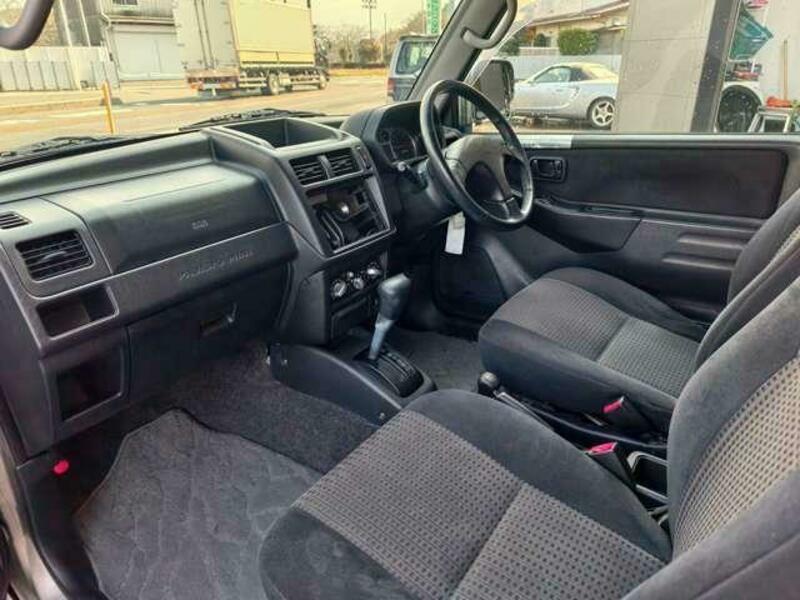 PAJERO MINI