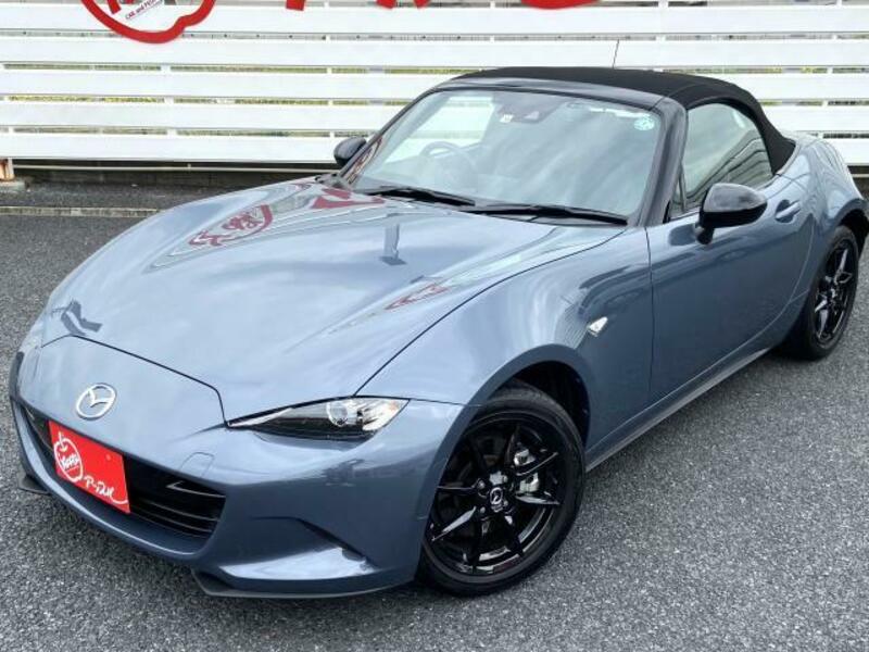 ROADSTER-1