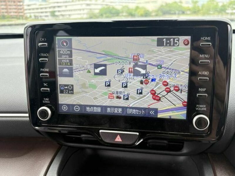 YARIS CROSS-15