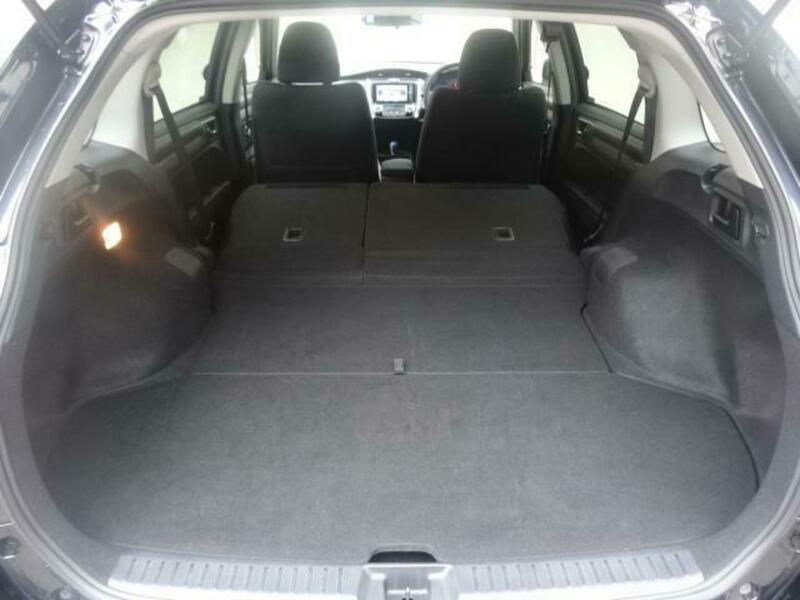 COROLLA FIELDER-17