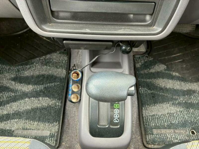 PAJERO MINI