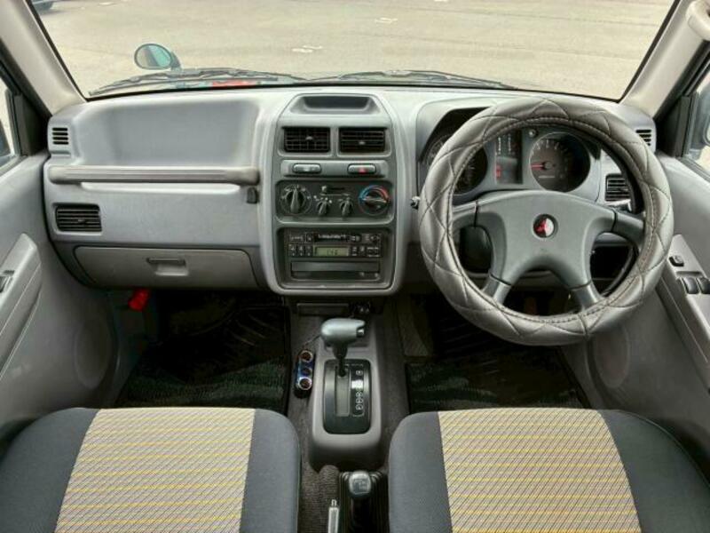 PAJERO MINI