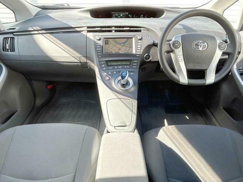 PRIUS-2