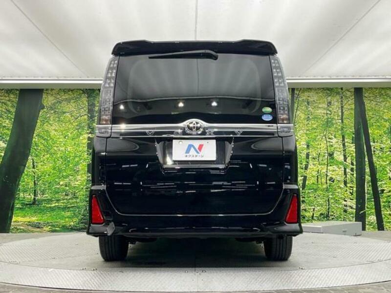 VOXY-18