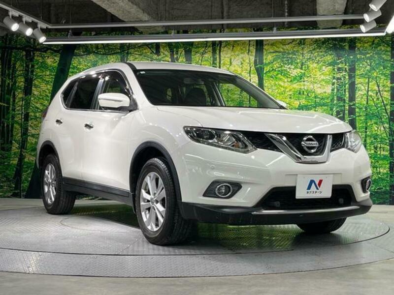 X-TRAIL