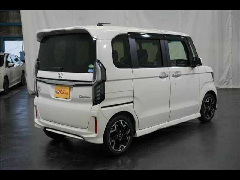 N BOX CUSTOM-8