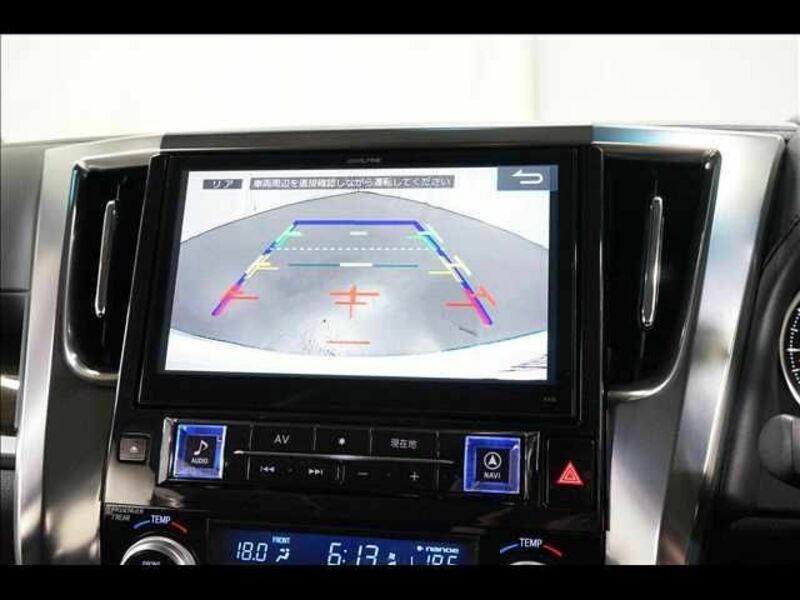 VELLFIRE-5