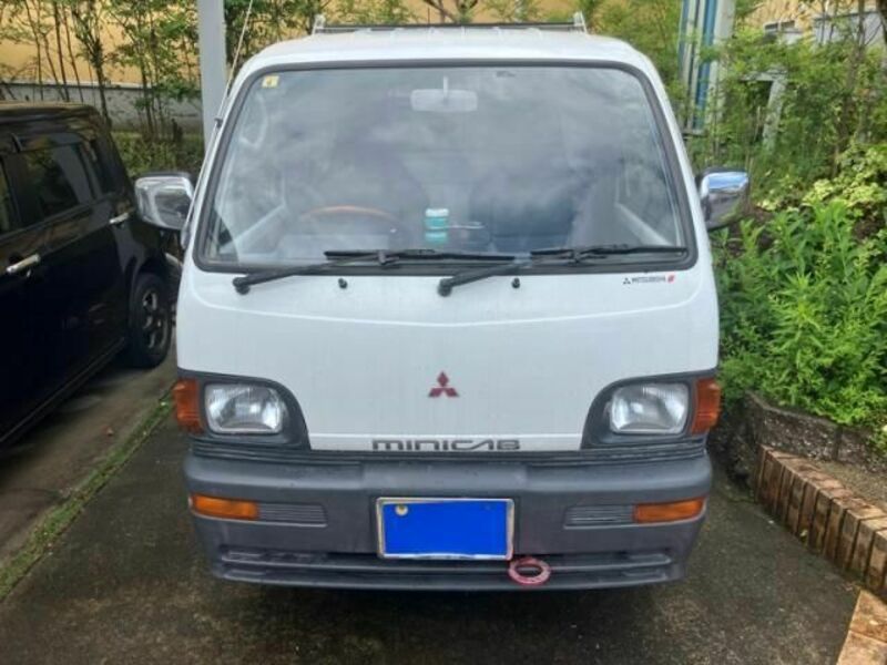 MITSUBISHI MINICAB TRUCK
