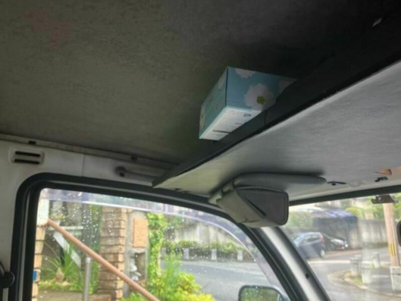 MINICAB TRUCK