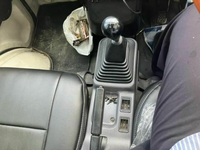 MINICAB TRUCK