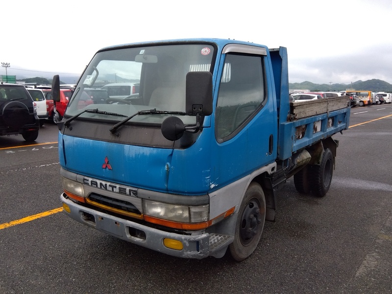 MITSUBISHI CANTER