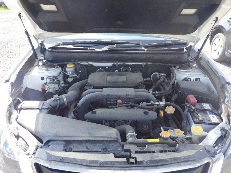 LEGACY OUTBACK-7