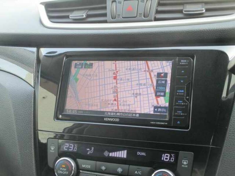 X-TRAIL-4