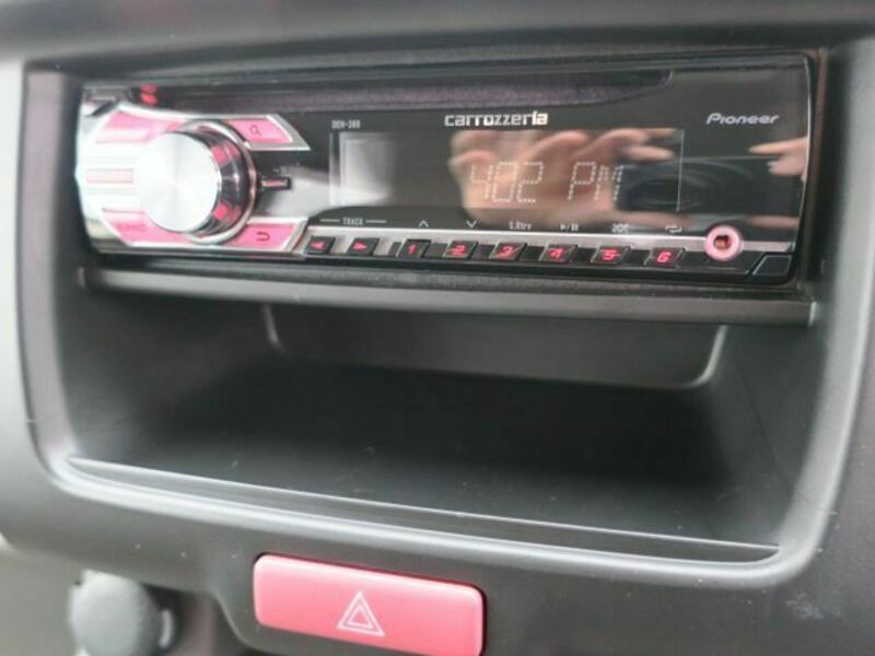 MINICAB VAN
