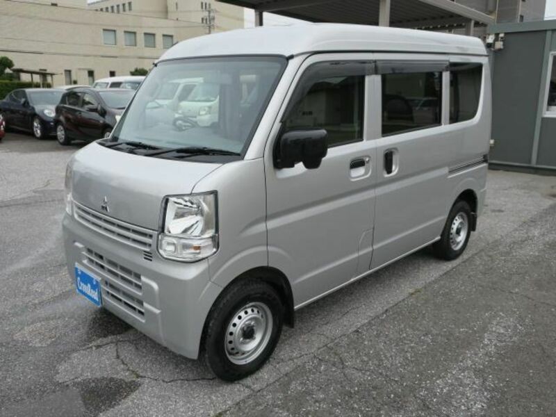 MINICAB VAN